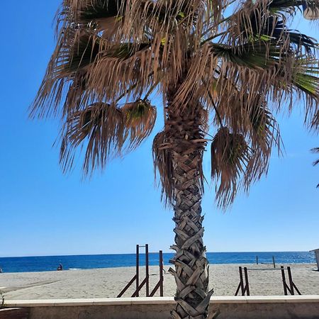 Fuengirola Apartment Carvajal Front Line Primera Linea Dış mekan fotoğraf