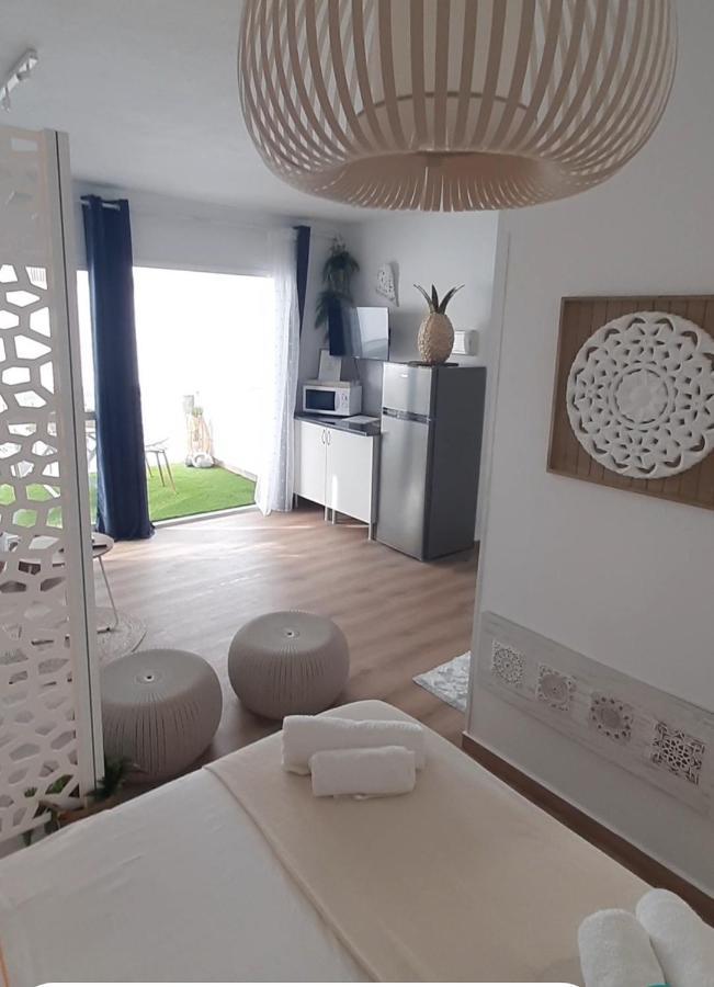 Fuengirola Apartment Carvajal Front Line Primera Linea Dış mekan fotoğraf