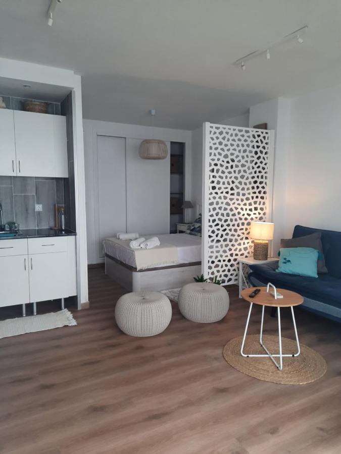 Fuengirola Apartment Carvajal Front Line Primera Linea Dış mekan fotoğraf