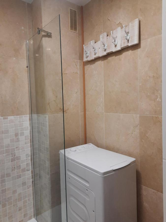 Fuengirola Apartment Carvajal Front Line Primera Linea Dış mekan fotoğraf