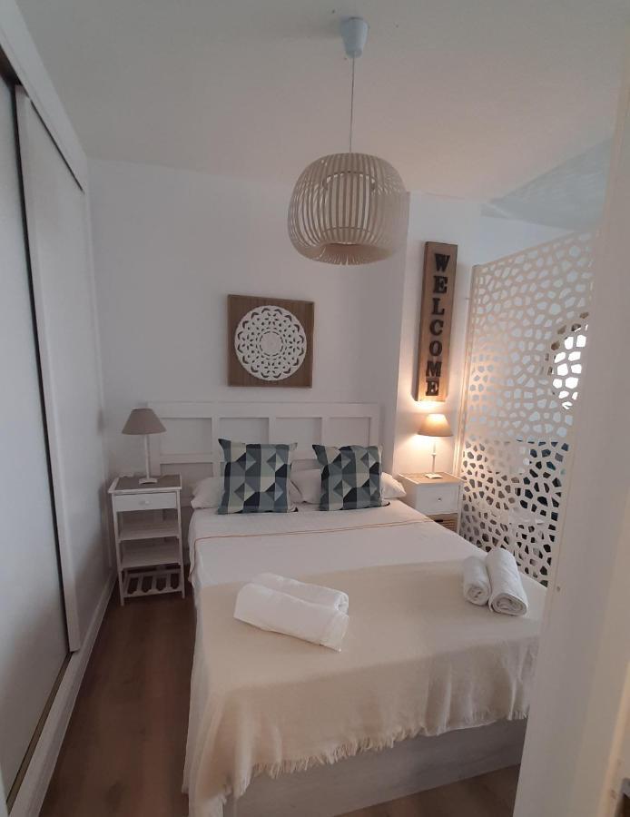 Fuengirola Apartment Carvajal Front Line Primera Linea Dış mekan fotoğraf